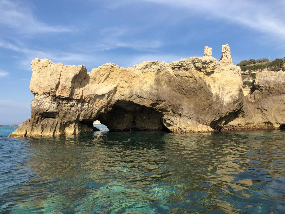 Villa Rosa Tropea Eksteriør bilde