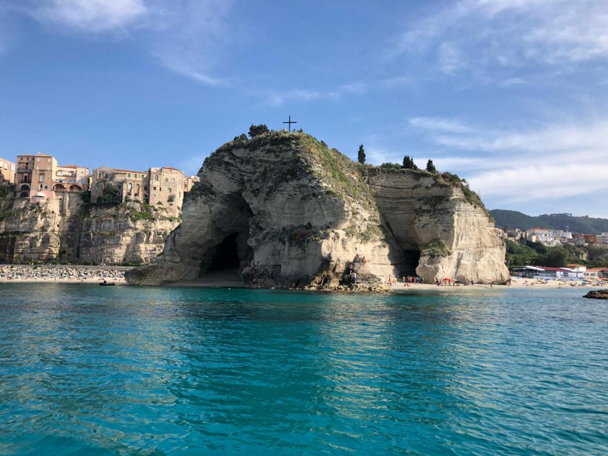 Villa Rosa Tropea Eksteriør bilde